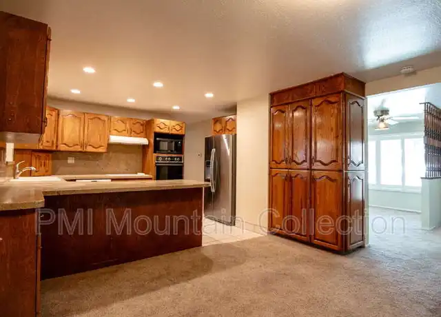 Property at 536 S 100 W, Heber City, UT, 84032, 5 beds, 3.5 baths, [object Object]