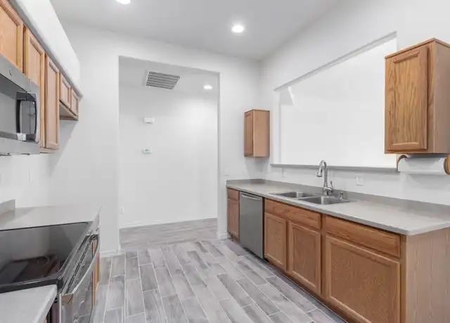 Property at 18650 N 91st Ave #4401, Peoria, AZ, 85382, 3 beds, 2 baths, [object Object]