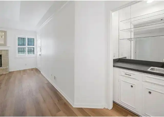 Property at 8415 Fredericksburg Rd Unit 704, San Antonio, TX, 78229, 2 beds, 2 baths, [object Object]