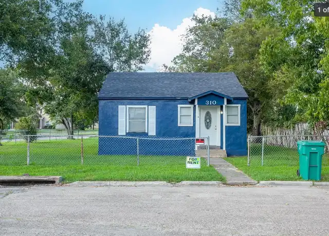 Property at 310 S Farragut Ave, Orange, TX, 77630, 2 beds, 1 bath, [object Object]