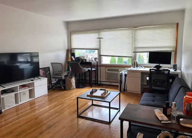Property at 921 S Brooks St Unit 3, Madison, WI, 53715, 1 bed, 1 bath, [object Object]