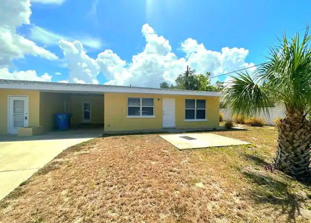 Property at 220 Avenue Des Parques Unit B, Venice, FL, 34285, 2 beds, 1 bath, [object Object]