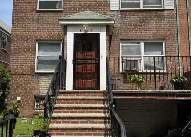 Property at 61-31 185th St Unit 2nd Floor, Flushing, NY, 11365, 3 beds, 1.5 baths, [object Object]