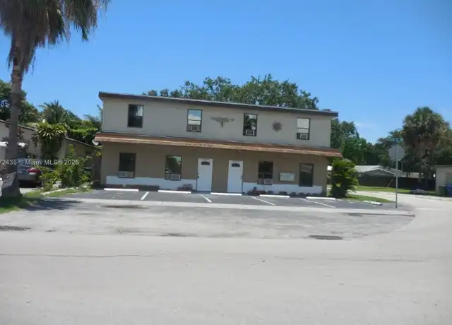 Property at 2984 SW 15th Ave Unit 2986, Fort Lauderdale, FL, 33315, 2 beds, 1 bath, [object Object]