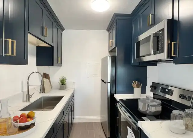 Property at 1757 N Orange Dr, Los Angeles, CA, 90028, 2 beds, 2 baths, [object Object]