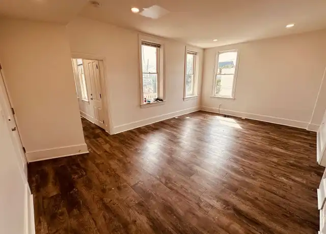 Property at 153 S Beaver St Unit 1, York, PA, 17401, 2 beds, 1 bath, [object Object]