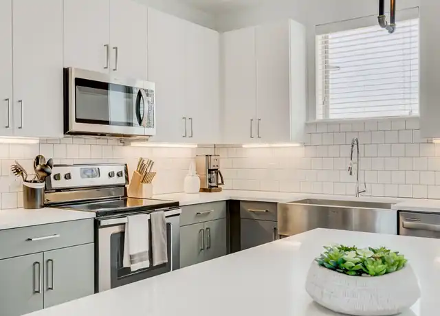 Property at 405 Crawford St Unit 102116, Fort Worth, TX, 76104, 2 beds, 2 baths, [object Object]