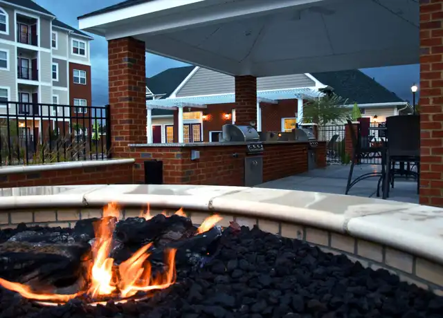 Property at 900 Benevita Pl Unit 900-104, Hampton, VA, 23666, 1 bed, 1 bath, [object Object]