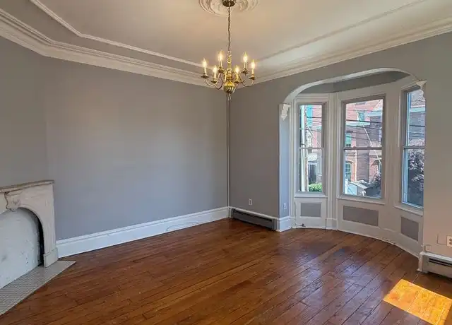 Property at 17 Grand St Unit 2, Newburgh, NY, 12550, 1 bed, 1 bath, [object Object]