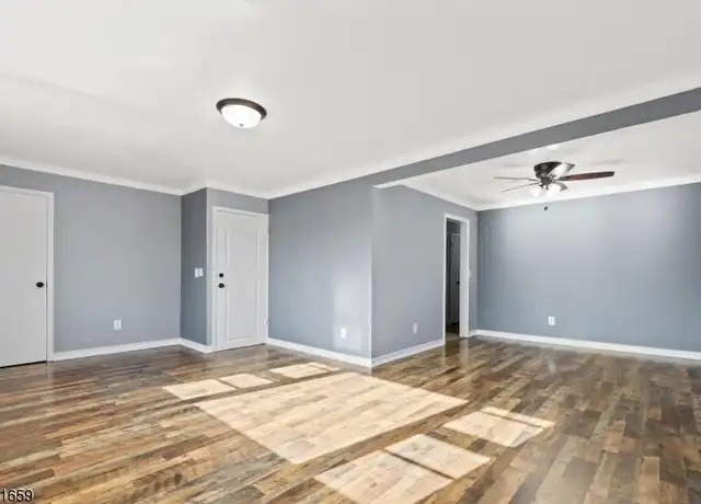 Property at 557 E Elm St #2, Linden, NJ, 07036, 3 beds, 2 baths, [object Object]