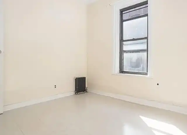 Property at 1076 Eastern Pkwy, Brooklyn, NY, 11213, 1 bed, 1 bath, [object Object]