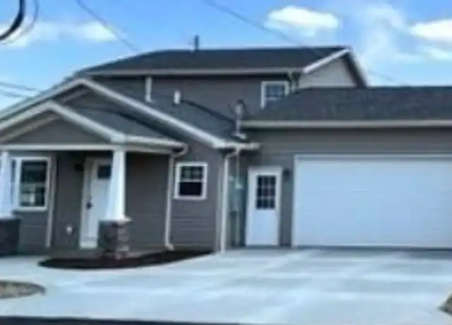 Property at 315 6th Dr NW Unit 315, New Philadelphia, OH, 44663, 3 beds, 2.5 baths, [object Object]