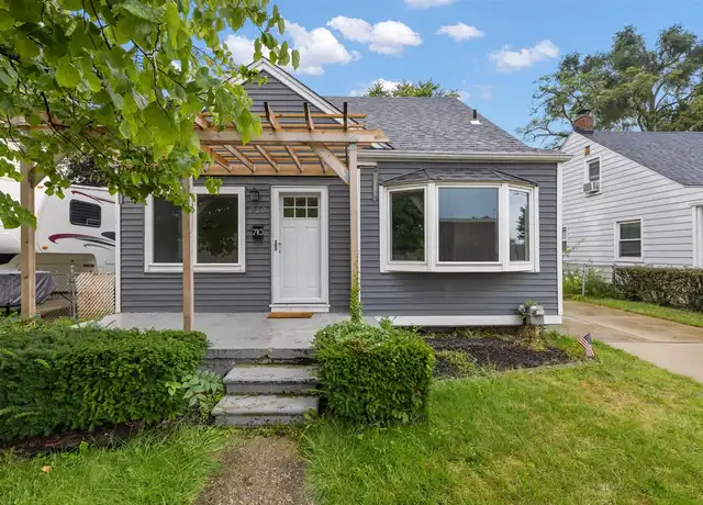 Property at 710 S Stephenson Hwy, Royal Oak, MI, 48067, 3 beds, 1.5 baths, [object Object]
