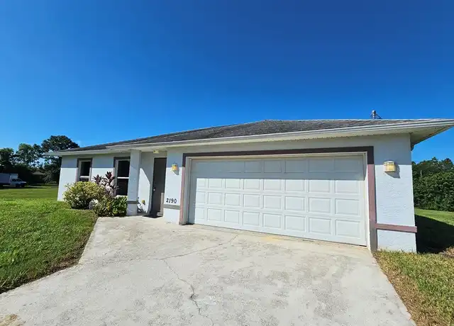 Property at 2190 Lincoln Park Ave, Alva, FL, 33920, 3 beds, 2 baths, [object Object]