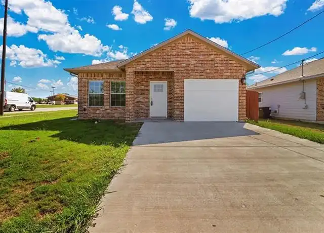 Property at 2501 Carver St, Greenville, TX, 75401, 3 beds, 2 baths, [object Object]