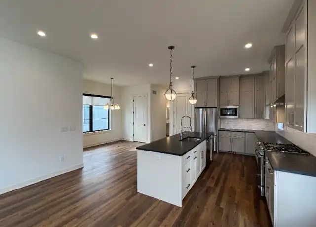 Property at 481 Bastle Wynd, Port Washington, WI, 53074, 2 beds, 3.5 baths, [object Object]