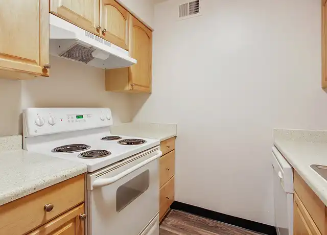 Property at Warren Club - 5400 W Warren Ave, Denver, CO, 80227, 1-2 bed, 1 bath, [object Object]