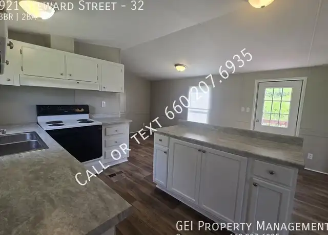 Property at 921 Steward St Unit 32, Weaver, AL, 36277, 3 beds, 2 baths, [object Object]