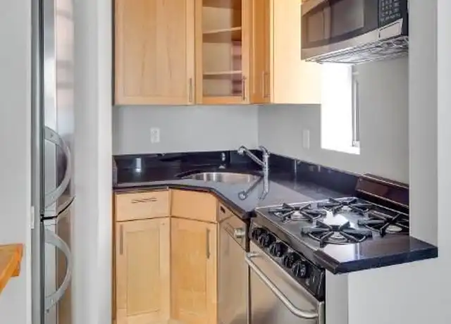 Property at 330 E 6th St, New York, NY, 10003, 4 beds, 2.5 baths, [object Object]