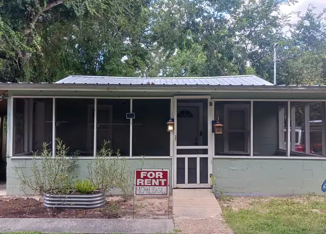 Property at 638 Center St, Saint Augustine, FL, 32084, 2 beds, 1 bath, [object Object]