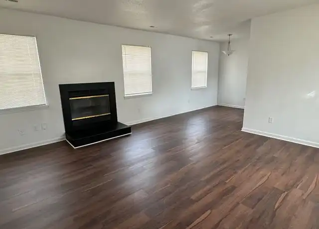 Property at 8013 Gera Emma Dr, Charlotte, NC, 28215, 1 bed, 1 bath, [object Object]