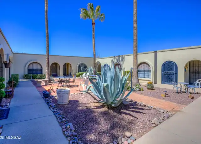 Property at 222 W Paseo del Prado, Green Valley, AZ, 85614, 1 bed, 1 bath, [object Object]