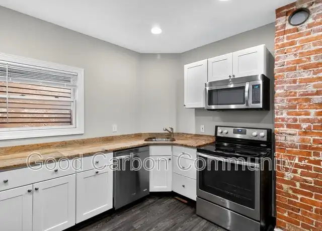 Property at 620 Auburn Ave Unit 2, Buffalo, NY, 14222, 4 beds, 1 bath, [object Object]