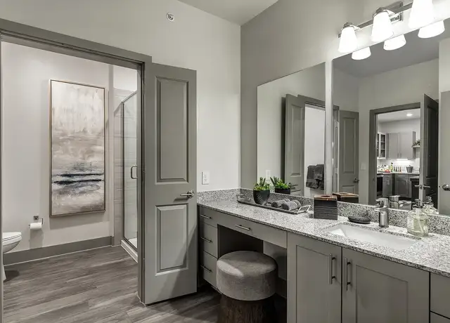 Photo of 18401 University Blvd, Sugar Land, TX 77479