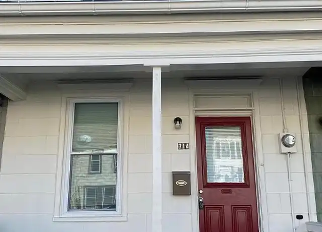 Property at 714 Walnut St, Lebanon, PA, 17042, 2 beds, 1 bath, [object Object]