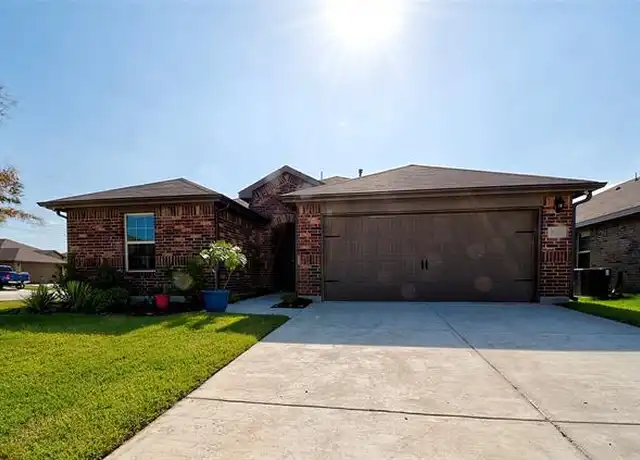 Property at 5103 Knob Hill Dr, Denton, TX, 76207, 4 beds, 2 baths, [object Object]