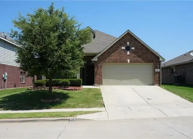 Property at 624 White Falcon Way, Fort Worth, TX, 76131, 3 beds, 2 baths, [object Object]