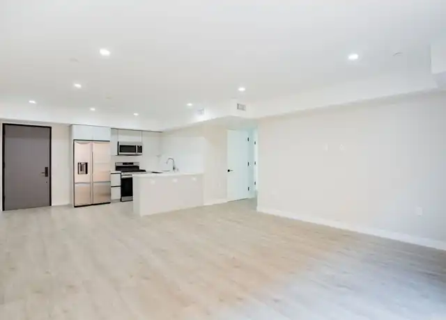Property at 1846 N Cherokee Ave Unit 304, Los Angeles, CA, 90028, 2 beds, 2 baths, [object Object]