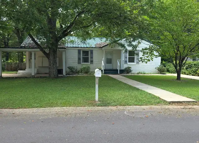 Property at 14 Springbrook, Tuscaloosa, AL, 35405, 4 beds, 2 baths, [object Object]