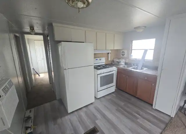 Property at 20 N Tilden Ave Unit 41, Waterford Township, MI, 48328, 1 bed, 1 bath, [object Object]