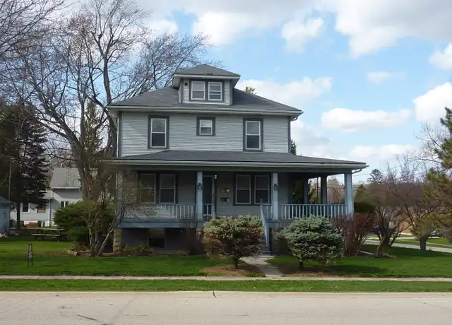 Property at 118 Harding Ave Unit second floor, Fox River Grove, IL, 60021, 3 beds, 1 bath, [object Object]
