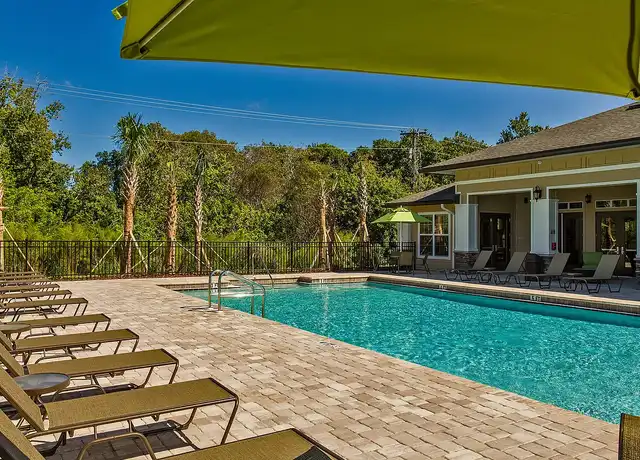 Property at Oakwood Sarasota - 6720 15th St E, Sarasota, FL, 34243, 1 bed, 1 bath, [object Object]