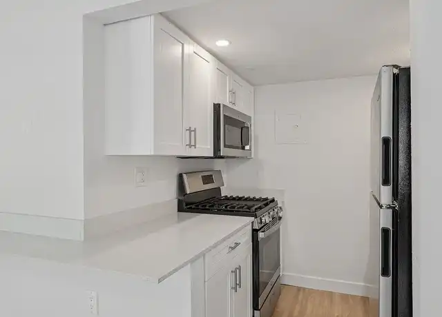 Property at Haven on Canal Apartments - 200 Robert St, New Smyrna Beach, FL, 32168, 1 bed, 1 bath, [object Object]