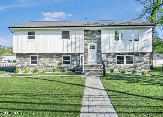 Property at 156 Cliffwood Ave, Cliffwood, NJ, 07721, 5 beds, 2 baths, [object Object]