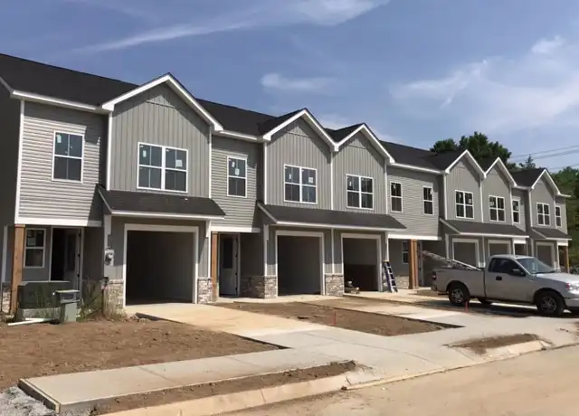 Property at 4835 Moon Lk Ln Unit SM3, Knoxville, TN, 37918, 3 beds, 2.5 baths, [object Object]