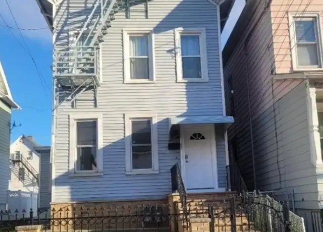 Property at 14 Delaware St, Elizabethport, NJ, 07206, 3 beds, 1 bath, [object Object]
