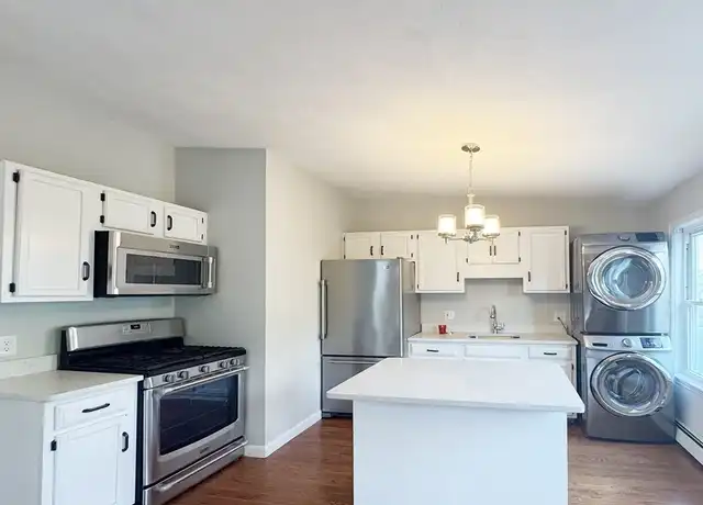 Property at 211 London St #2, Boston, MA, 02128, 1 bed, 1 bath, [object Object]