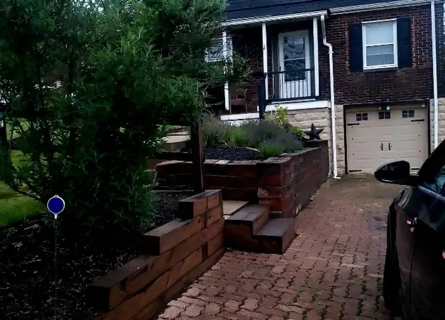Property at 132 Highland Ave, East Pittsburgh, PA, 15112, 2 beds, 1 bath, [object Object]