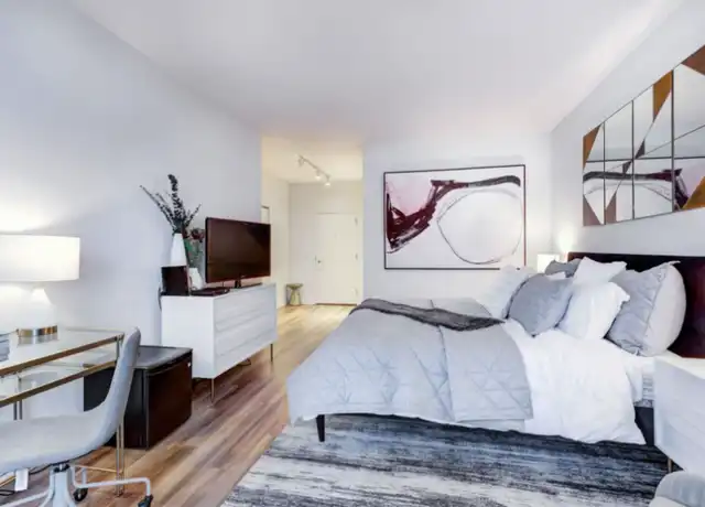 Property at 801 W Blackhawk St, Chicago, IL, 60642, 0 beds, 1 bath, [object Object]