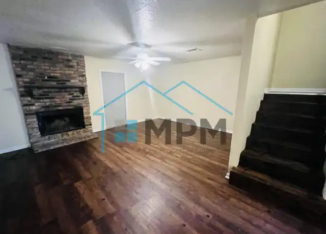 Property at 68 Colonial Dr Unit B, Monroe, LA, 71203, 2 beds, 2.5 baths, [object Object]