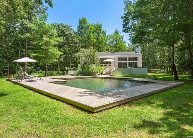 Property at 14 Elishas Path, Wainscott, NY, 11975, 4 beds, 3.5 baths, [object Object]