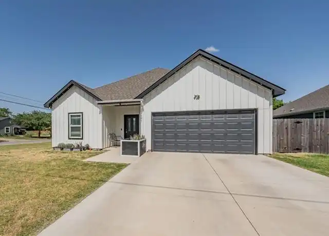 Property at 3501 Dillard St, Fort Worth, TX, 76105, 3 beds, 2 baths, [object Object]
