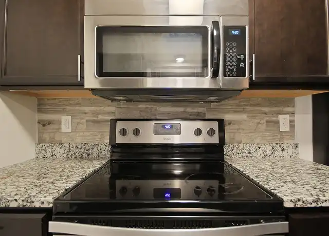 Property at Fireside Apartments - 101 E Green Meadows Rd, Columbia, MO, 65203, 3 beds, 2 baths, [object Object]