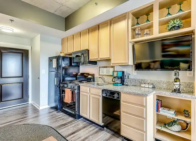 Property at 9 On Canal - 335 W 9th St, Indianapolis, IN, 46202, 1-3 bed, 1-3 bath, [object Object]