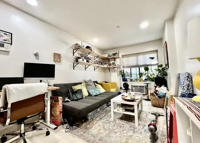Property at 201 Huron St, Brooklyn, NY, 11222, 1 bed, 1 bath, [object Object]
