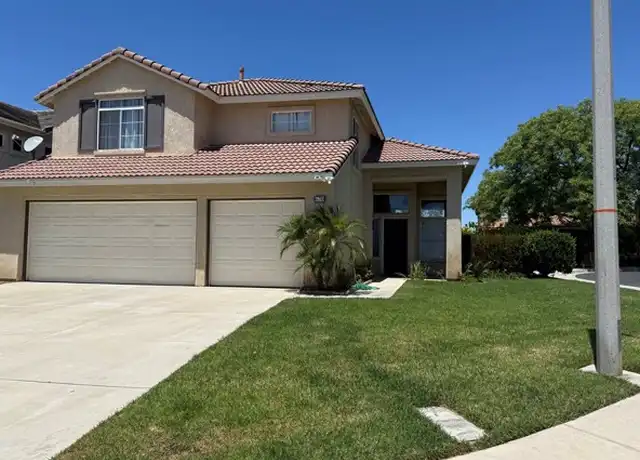 Property at 670 Stoney Creek Cir, Corona, CA, 92879, 4 beds, 2.5 baths, [object Object]